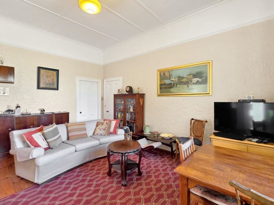 3 Bedroom Property for Sale in Sea Point Western Cape